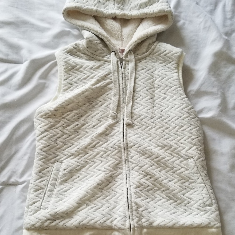 Merona Vest